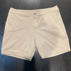 Lululemon men’s khaki shorts
